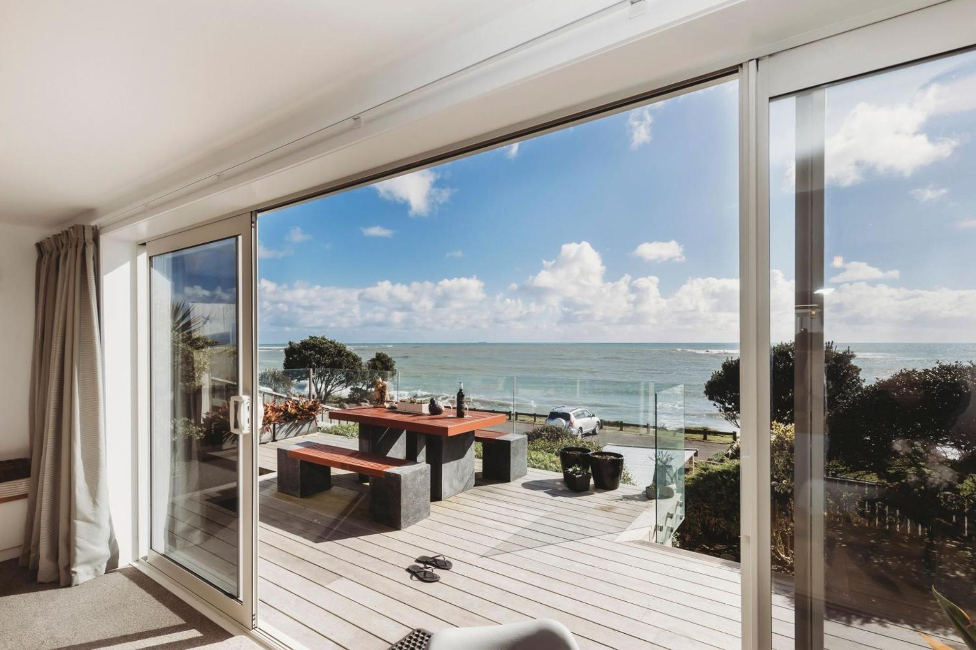 Te Moana Waterfront Apartment New Plymouth Exterior photo