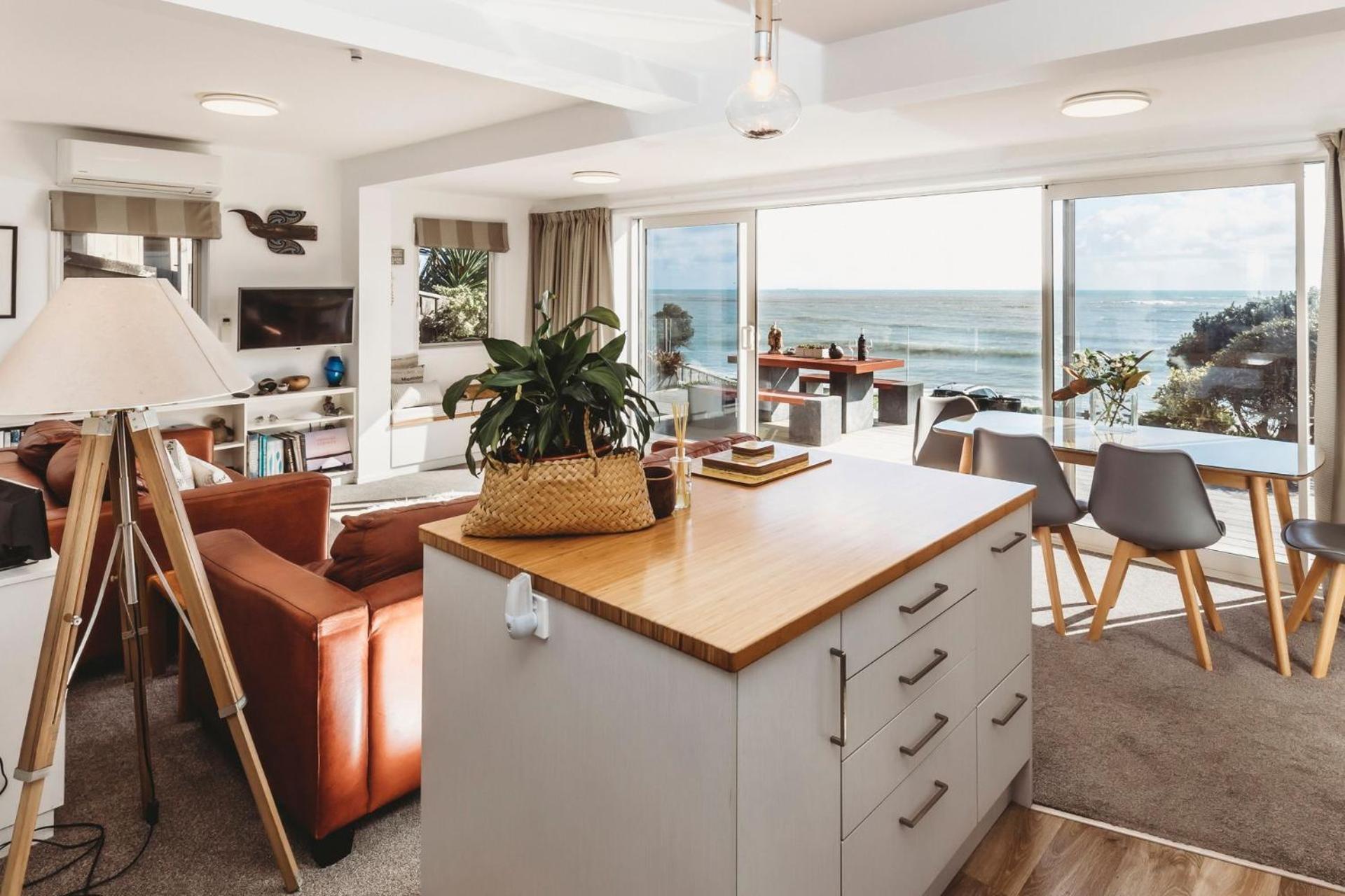 Te Moana Waterfront Apartment New Plymouth Exterior photo